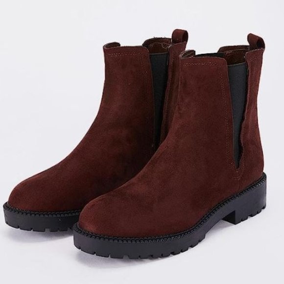 Best Seller LPCBDEE Classic Chelsea Boots Slip On - Picture 1 of 7